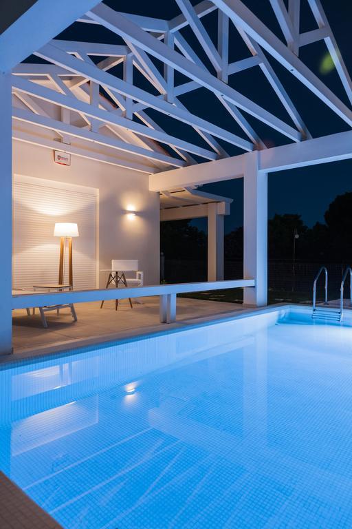 White Villas Douneika  Exteriér fotografie