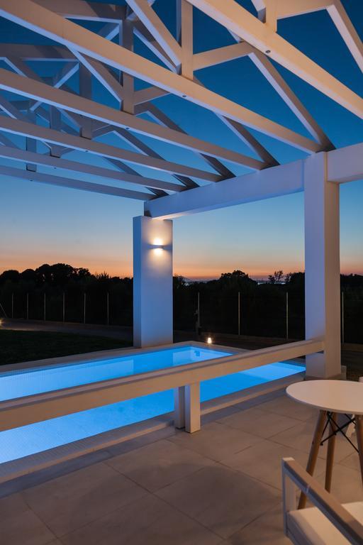 White Villas Douneika  Exteriér fotografie