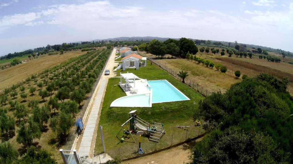 White Villas Douneika  Exteriér fotografie